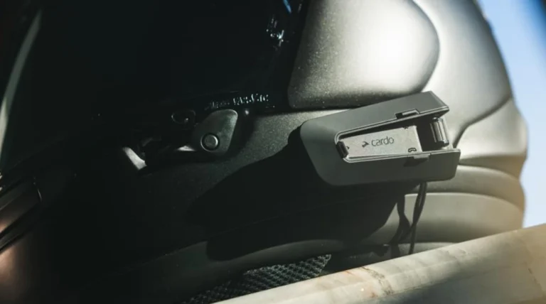 What is the difference between Cardo Packtalk and Cardo Pro?