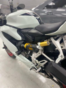 899_White Ducati_70190