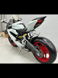899_White Ducati_70190_1