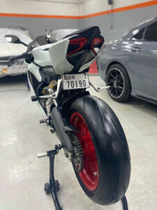 899_White Ducati_70190_8